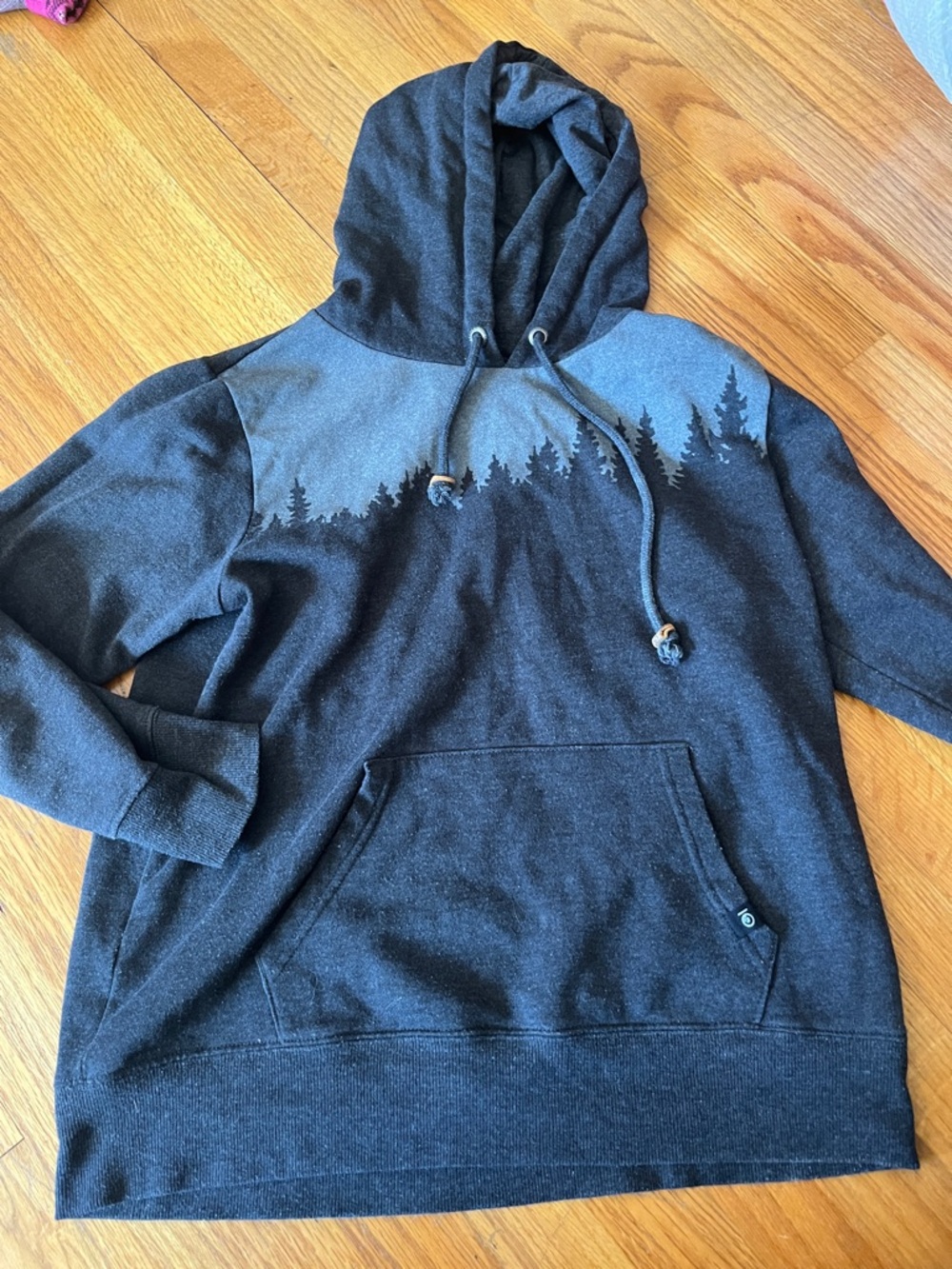 tentree Charcoal and Heather Gray Forest-Print Hoodie